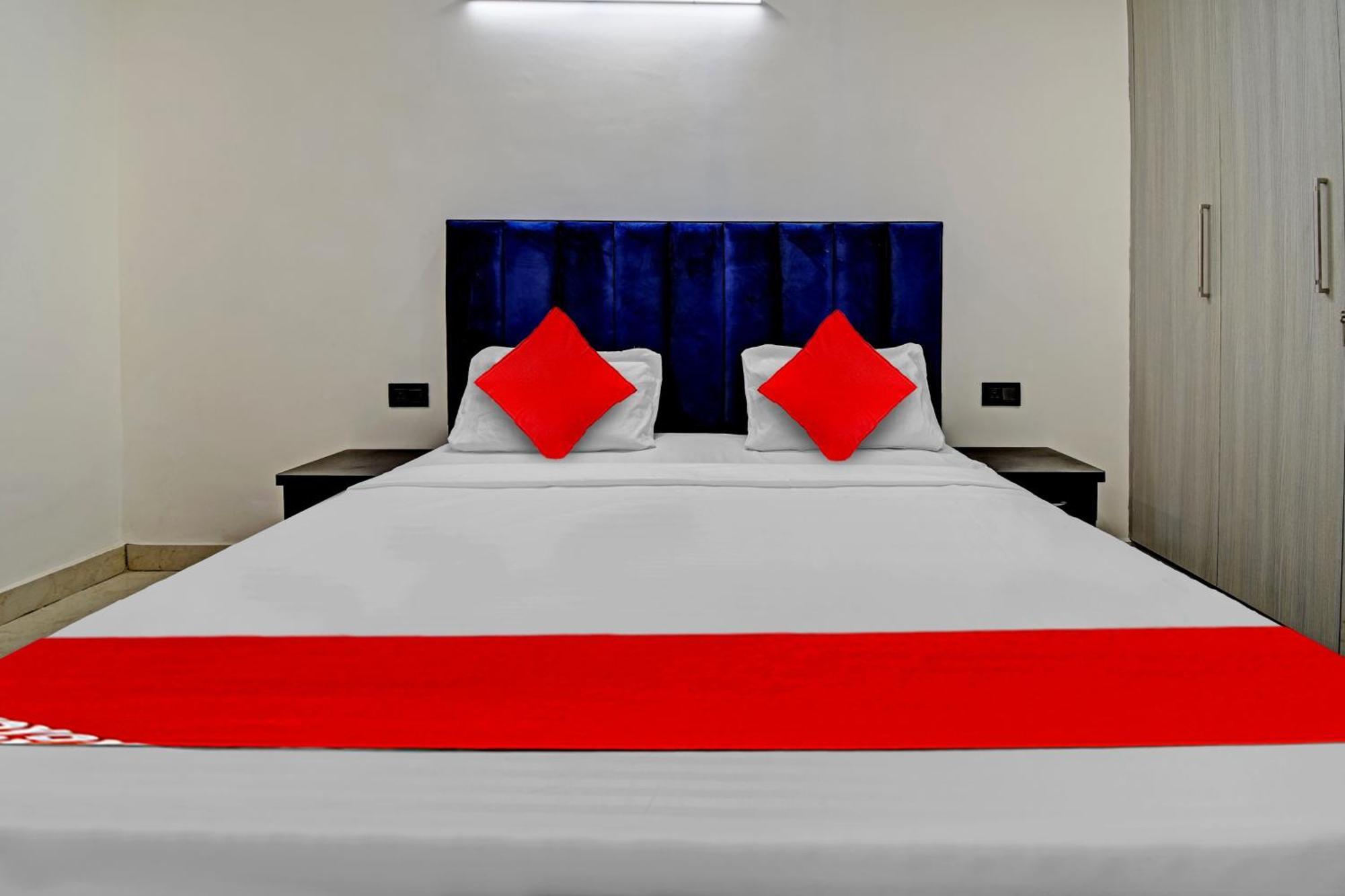Hotel O Sai Kripa Stay Нью-Делі Екстер'єр фото
